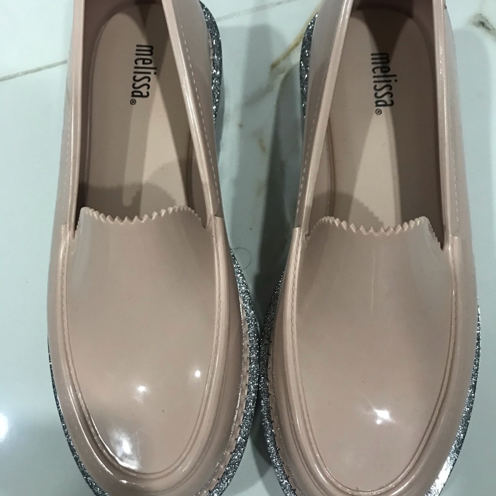 Shoes - Picture 1 of 4